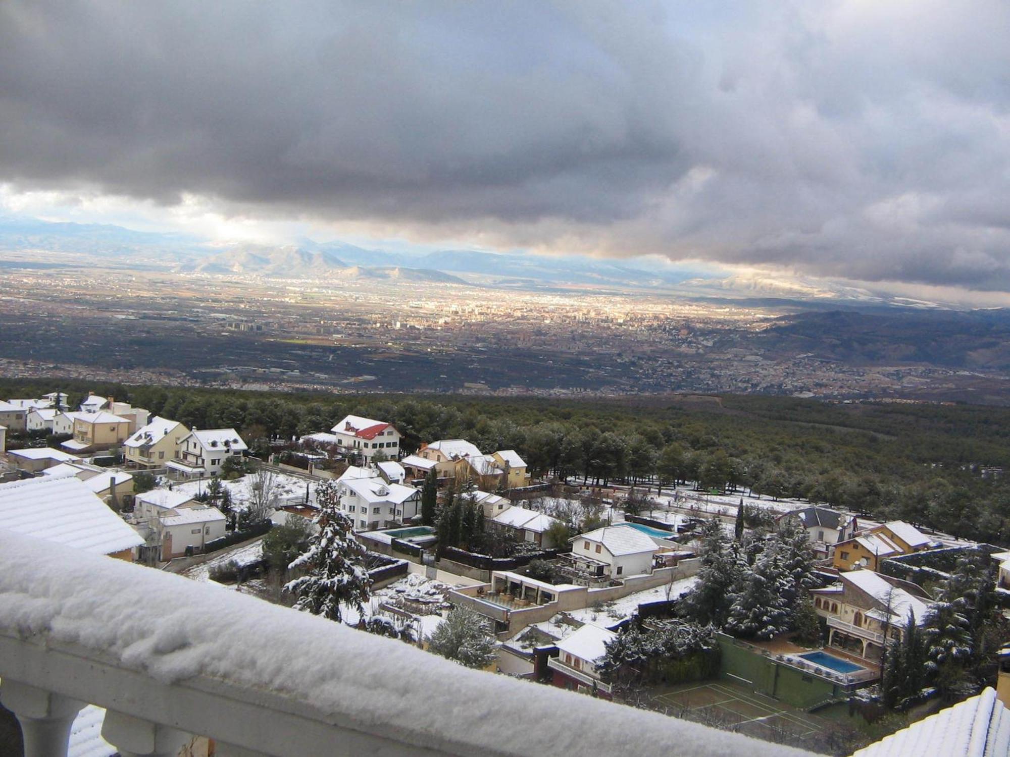 Hotel El Balcon De Las Nieves La Zubia  Exteriér fotografie