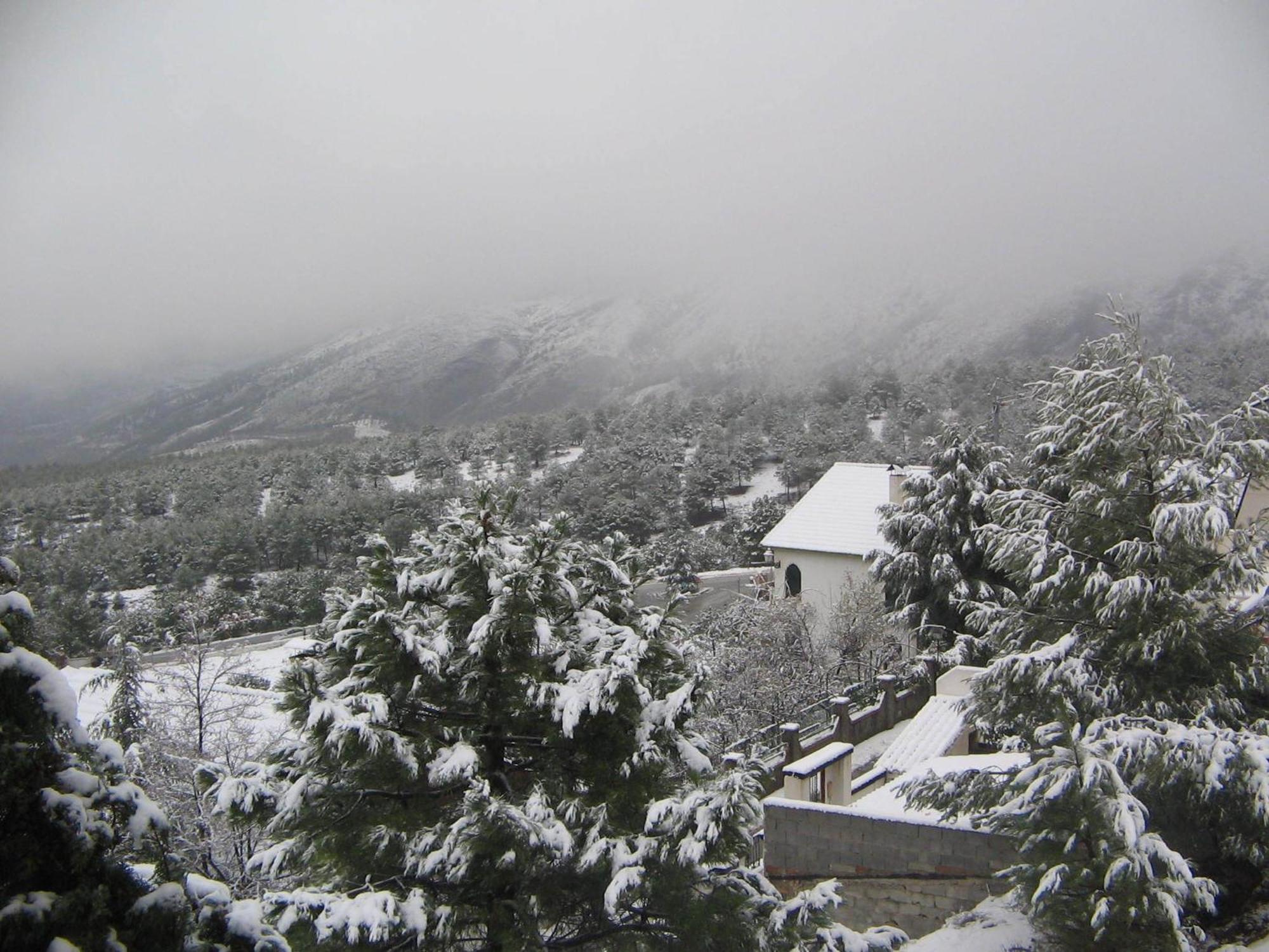 Hotel El Balcon De Las Nieves La Zubia  Exteriér fotografie